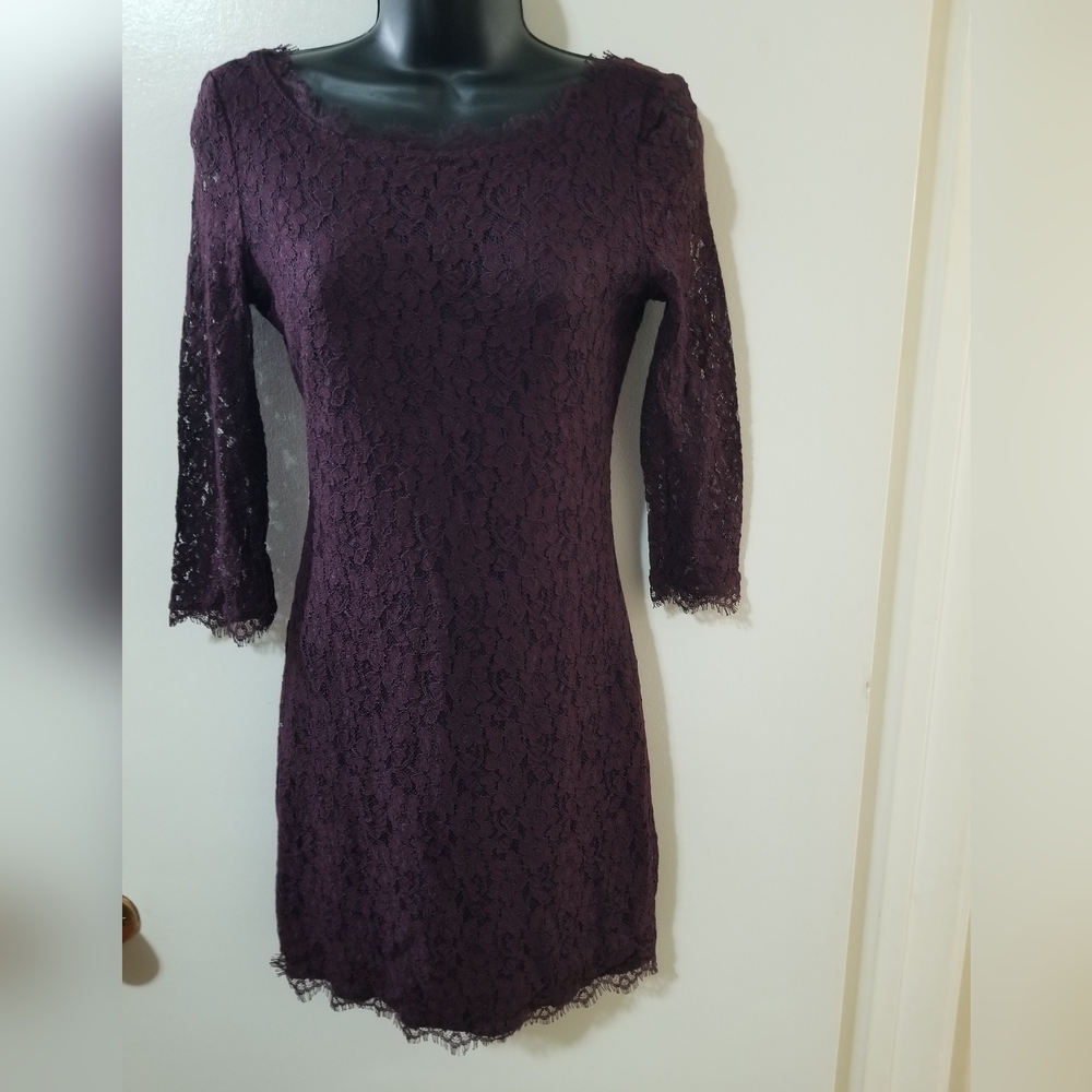 Babaton Lace Dress Burgundy Size S